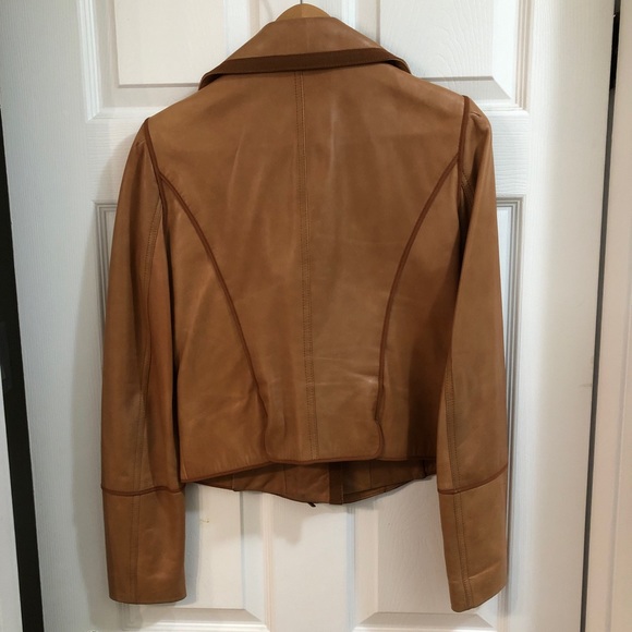 Size 6 leather jacket - Picture 6 of 6